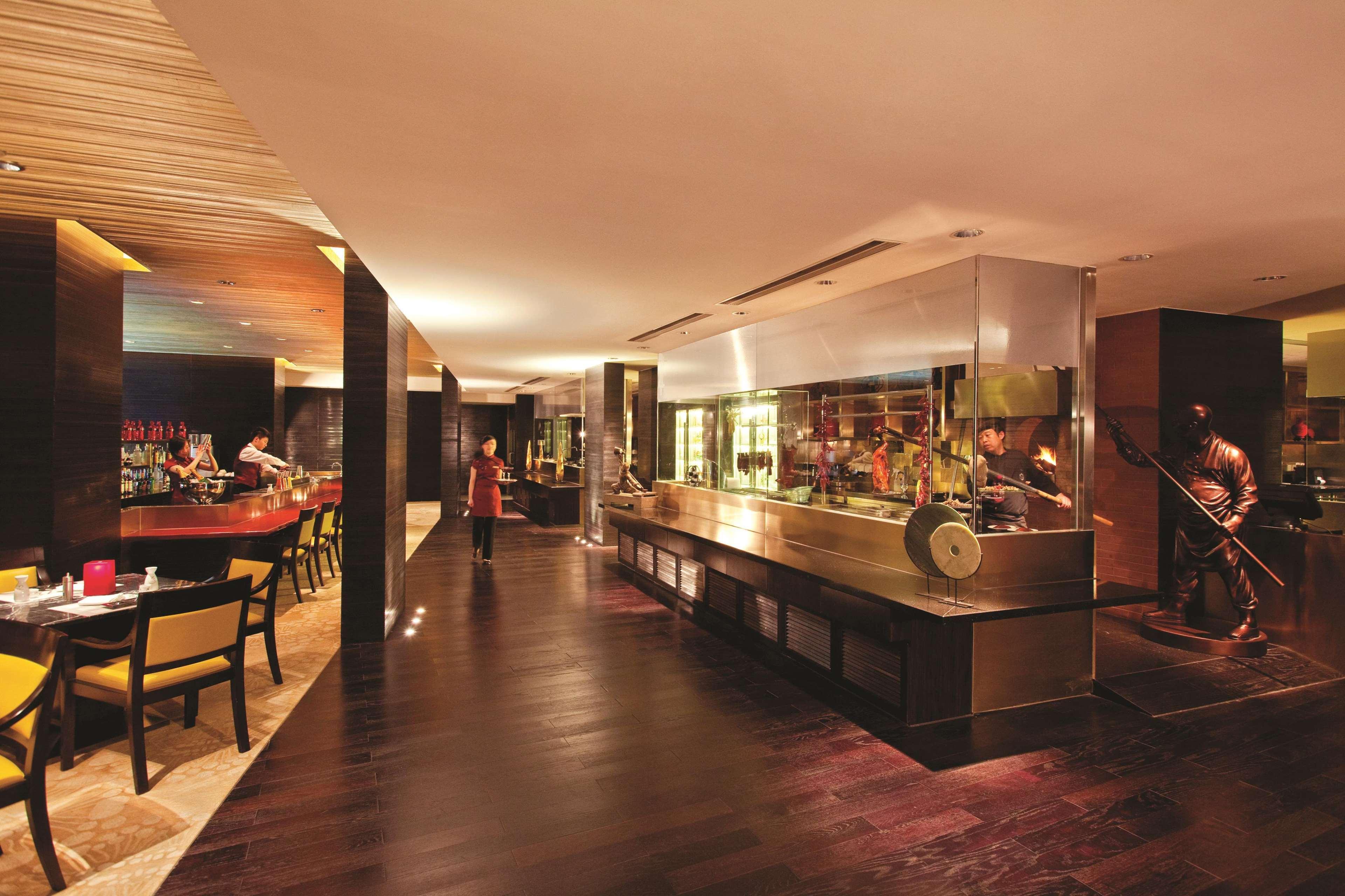 Fairmont Beijing Hotel Restaurant photo